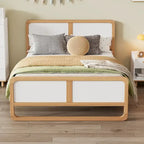 Letto matrimoniale in legno massello con gambe di supporto