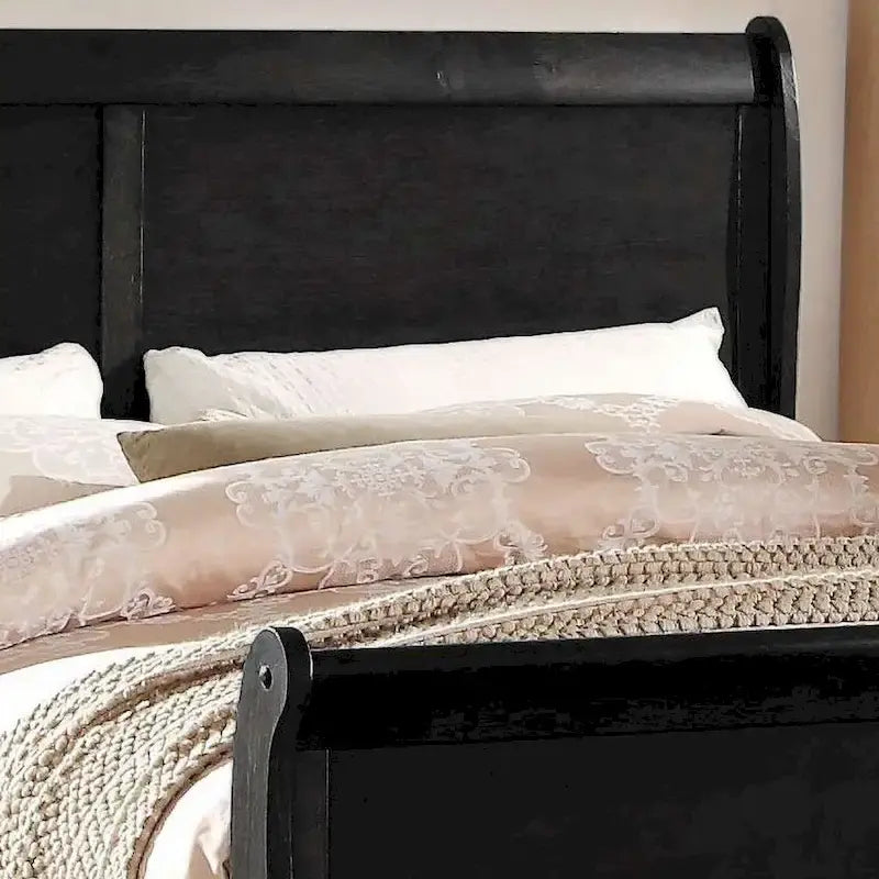 Letto nero matrimoniale (King Size) in legno massello con ferramenta in ottone, stile transizionale